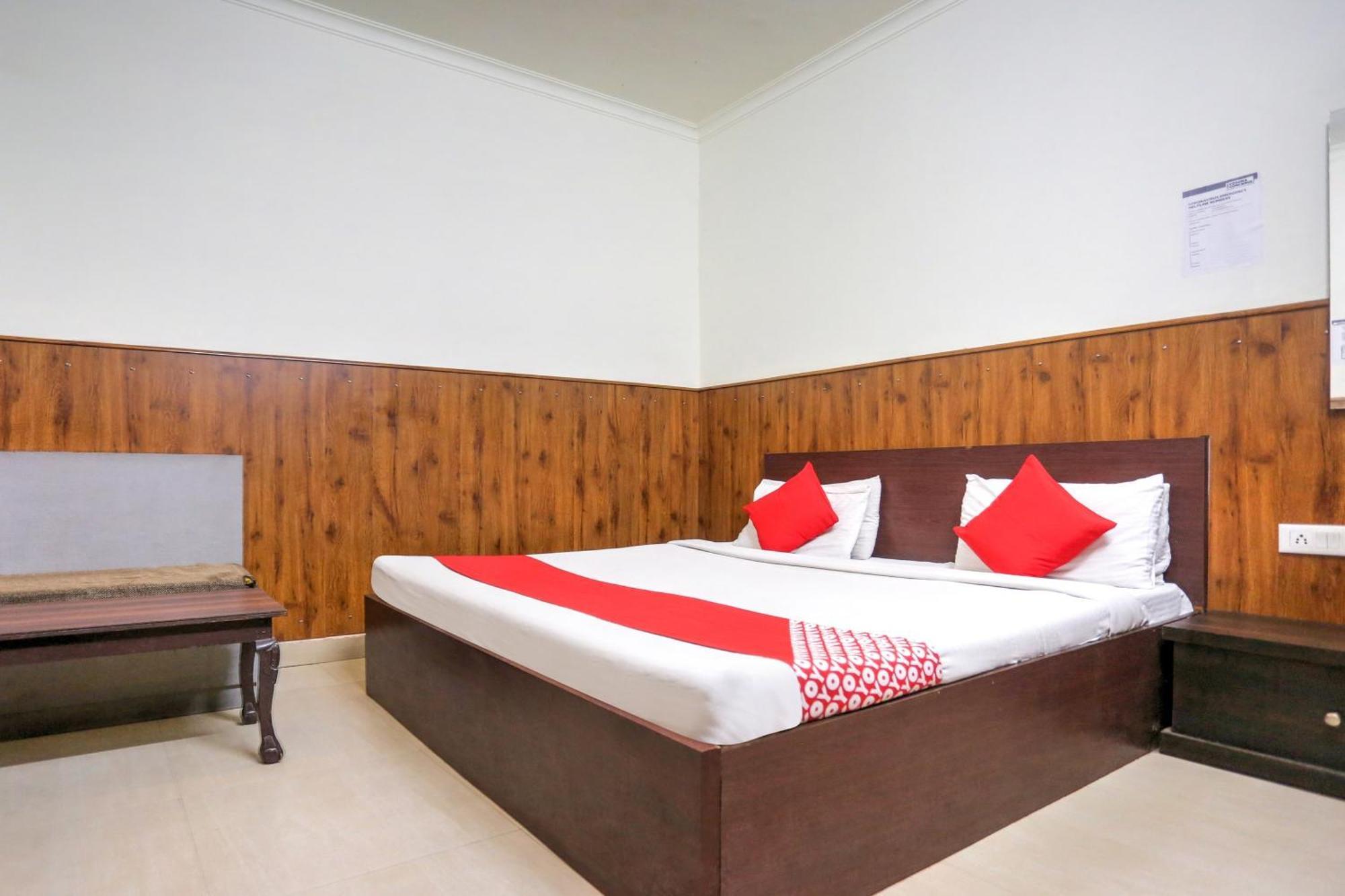 Hotel O Shri Sai Guest House Delhi  Eksteriør billede