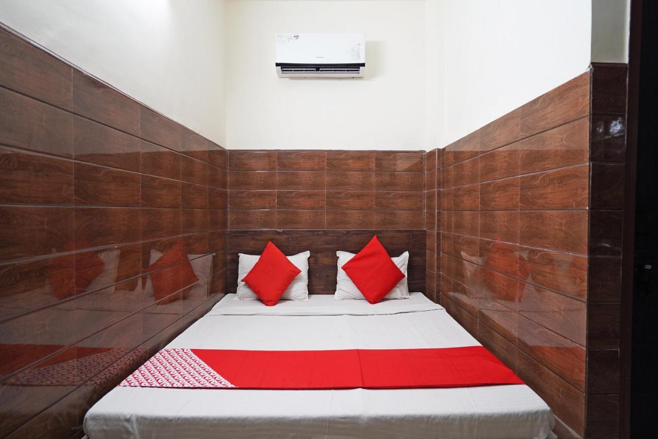 Hotel O Shri Sai Guest House Delhi  Eksteriør billede